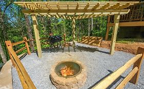 Little Bear Cabin